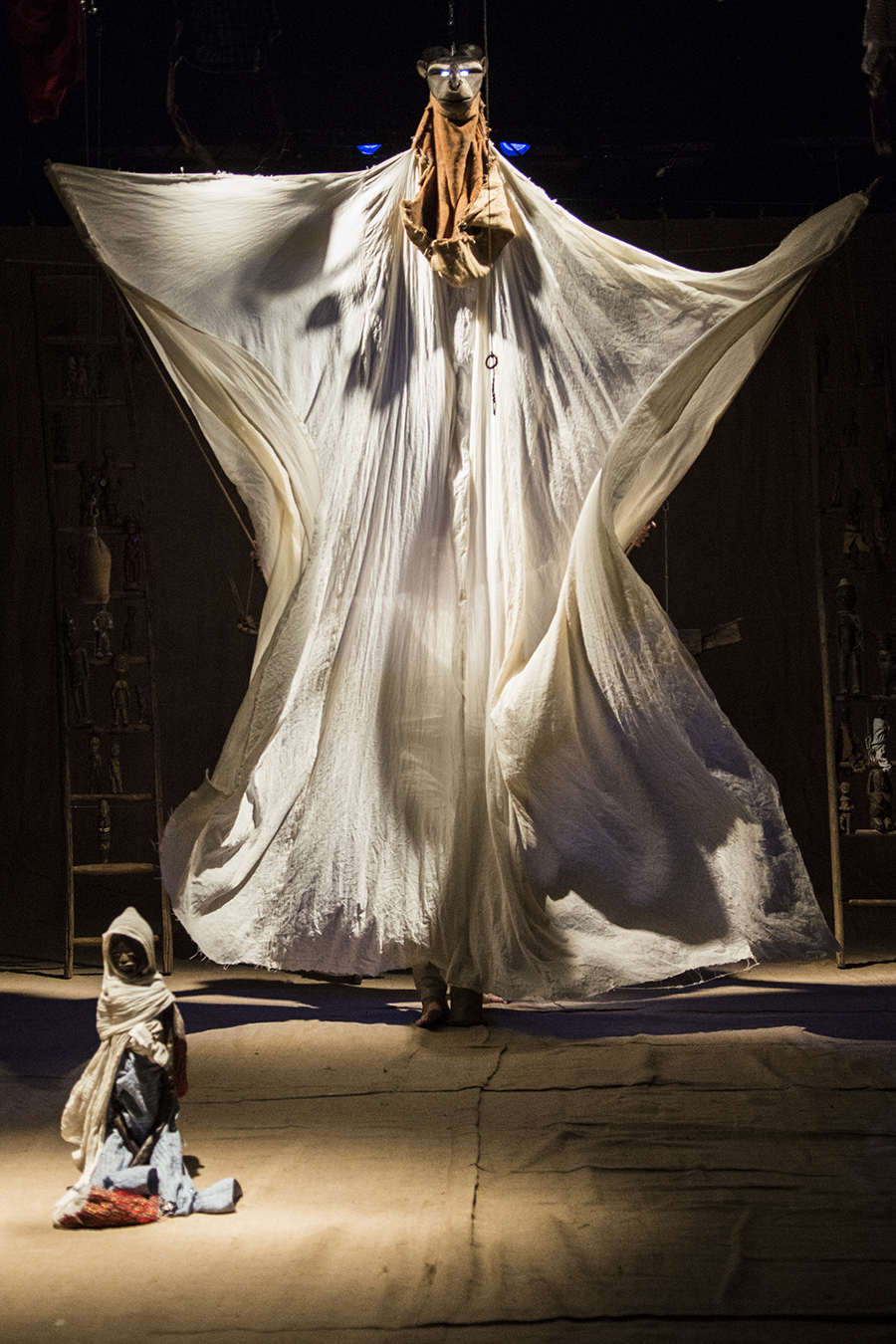 2015 Chi sei tu? Vangelo dell'asino paziente FOTO DI SCENA 12