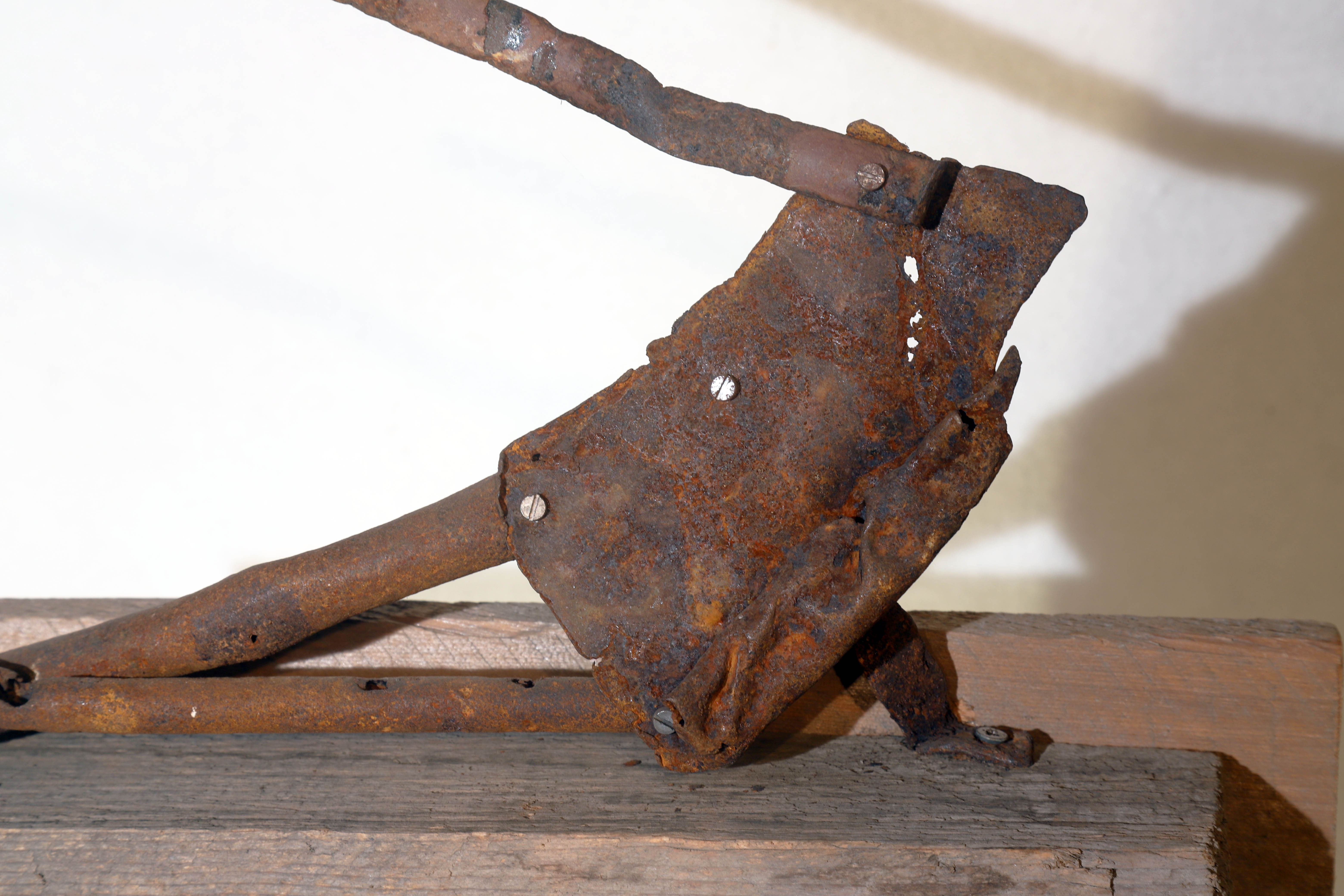 Antonio Panzuto - sculture Ruggini - Figura danzante 9 - Rusty sculpture Dancing figure