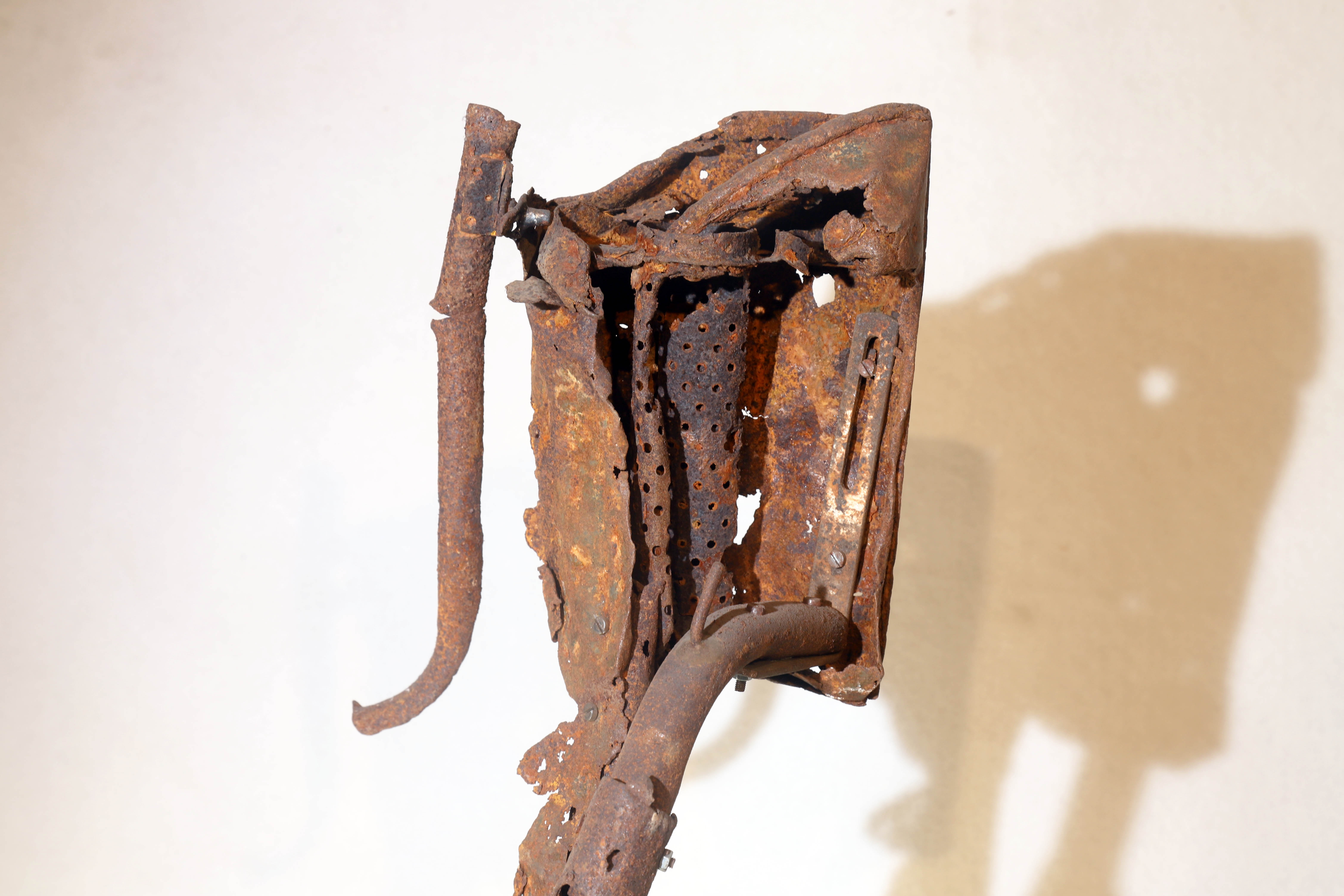 Antonio Panzuto - sculture Ruggini - Figura danzante 10 - Rusty sculpture Dancing figure