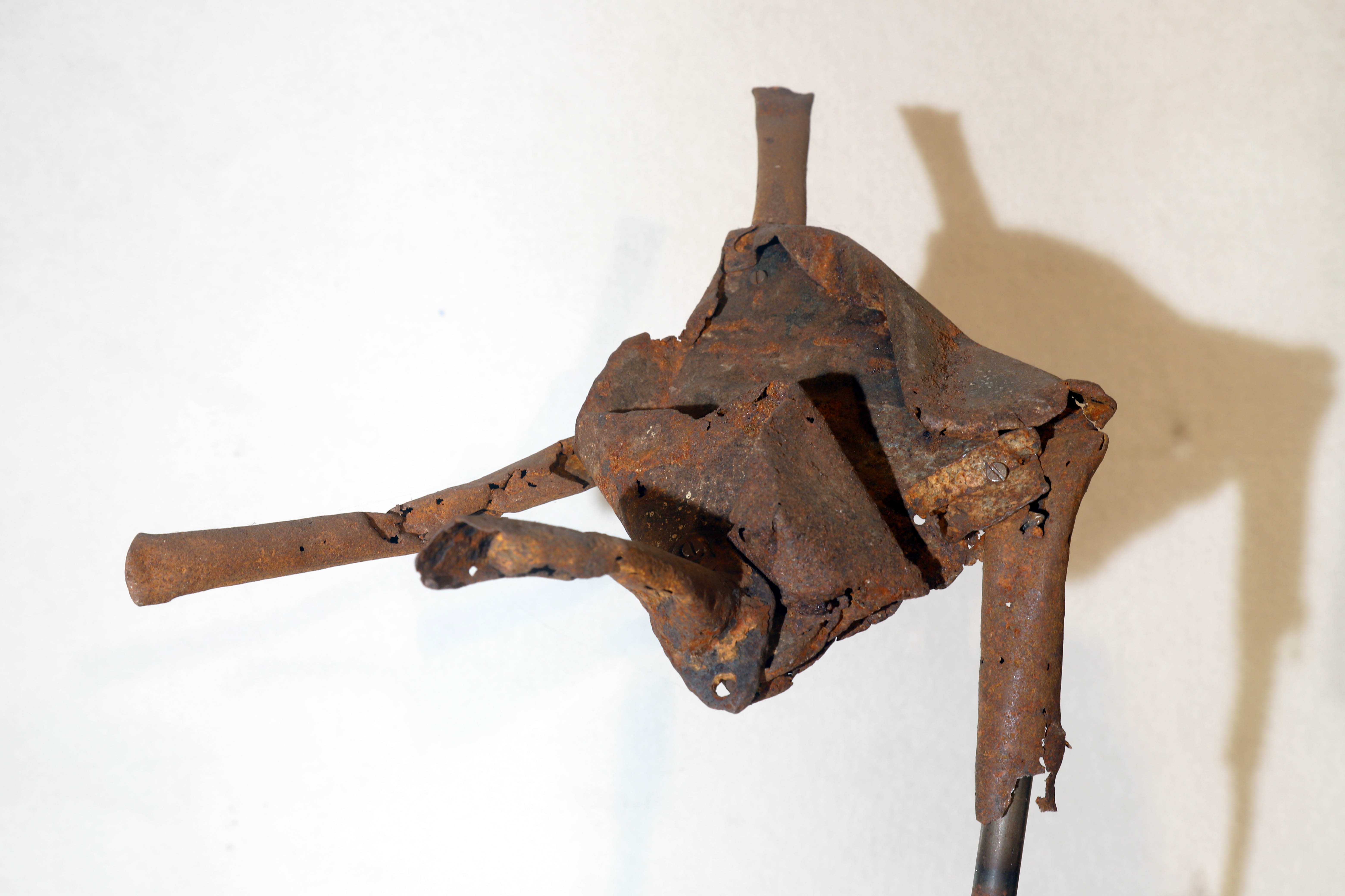 Antonio Panzuto - sculture Ruggini - Figura danzante 11 - Rusty sculpture Dancing figure