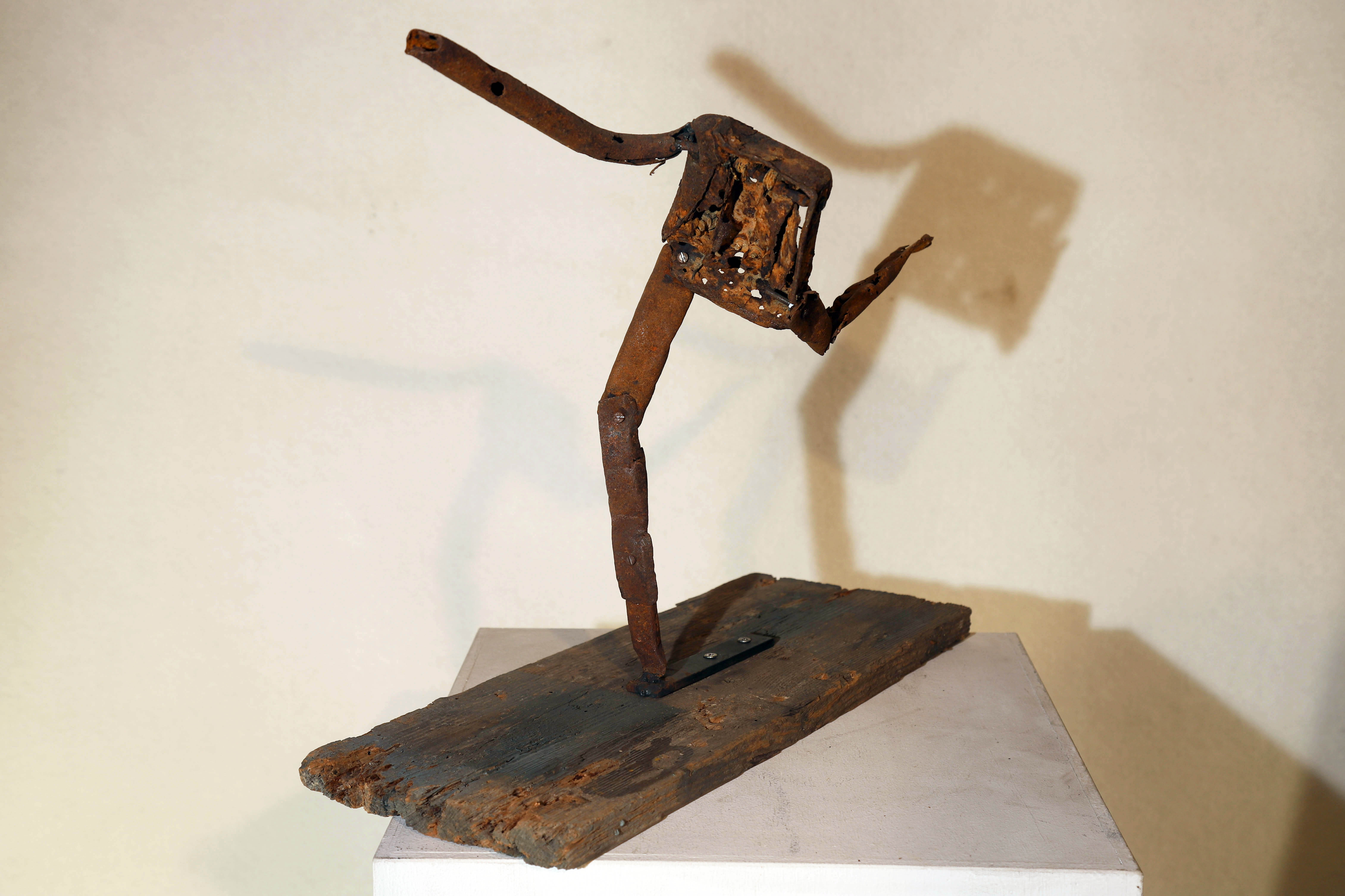 Antonio Panzuto - sculture Ruggini - Figura danzante 2 - Rusty sculpture Dancing figure