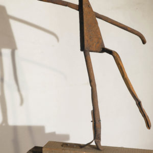 Antonio Panzuto - sculture Ruggini - Figura danzante 1 - Rusty sculpture Dancing figure
