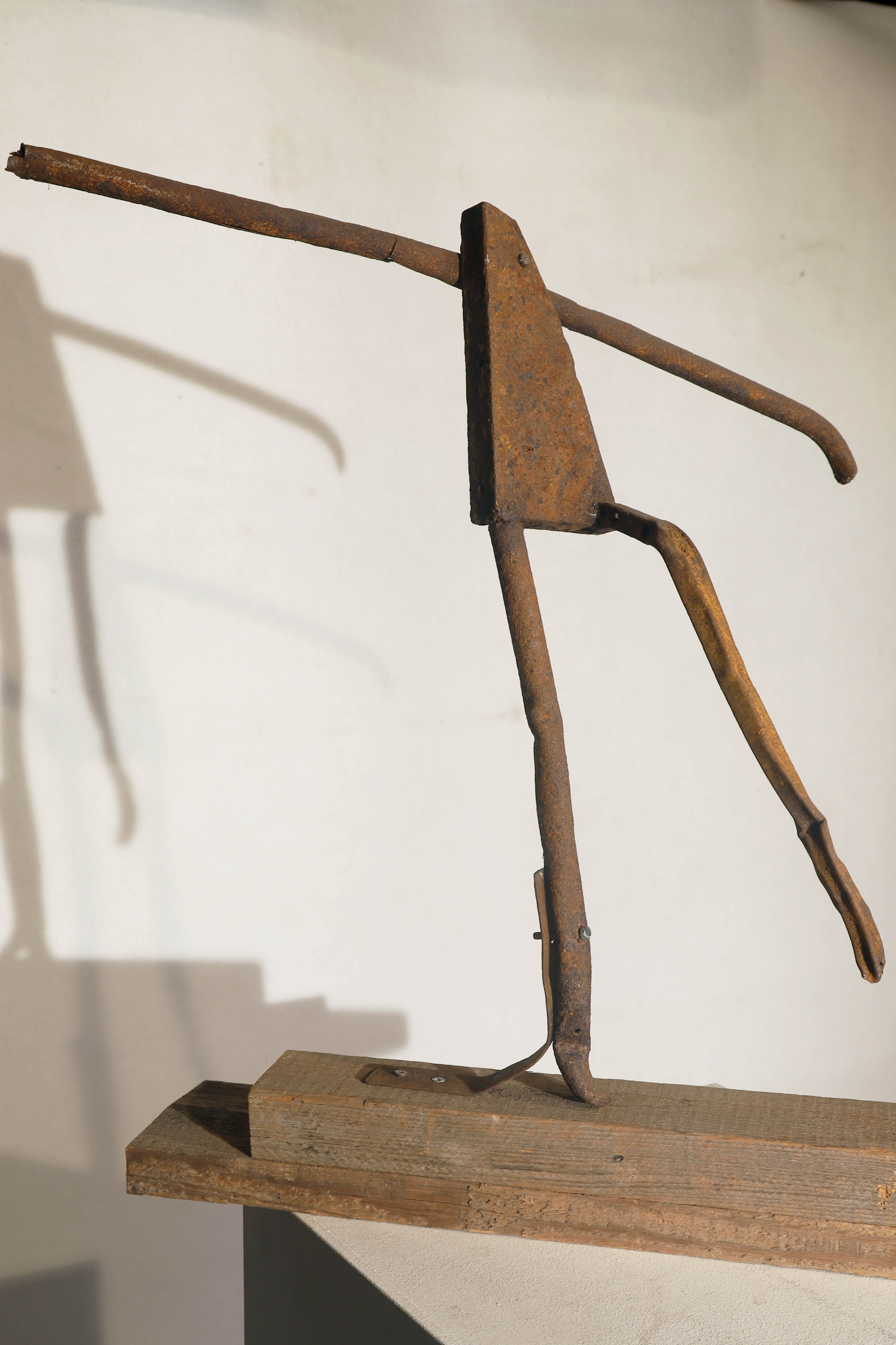 Antonio Panzuto - sculture Ruggini - Figura danzante 1 - Rusty sculpture Dancing figure
