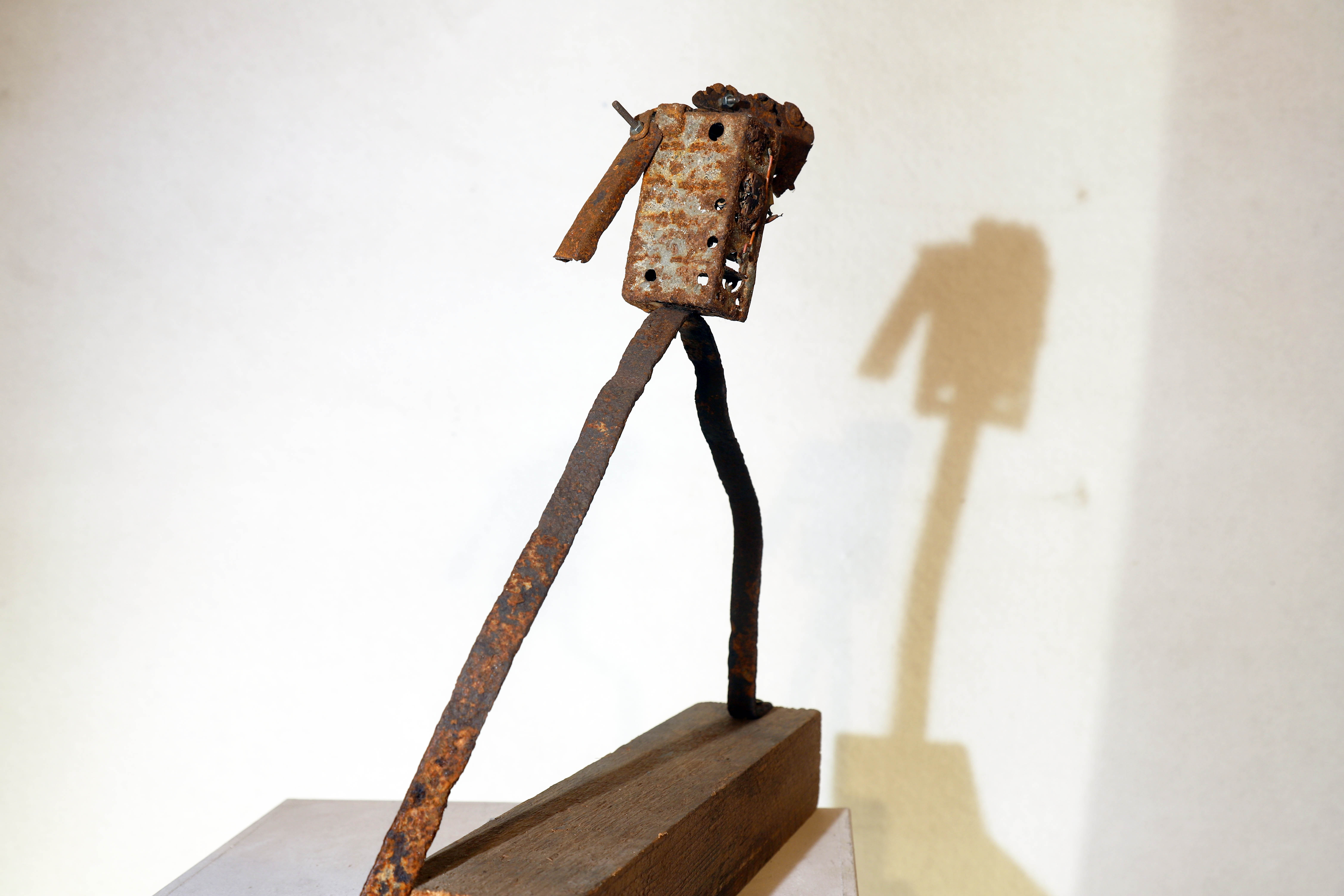 Antonio Panzuto - sculture Ruggini - Figura danzante 7 - Rusty sculpture Dancing figure