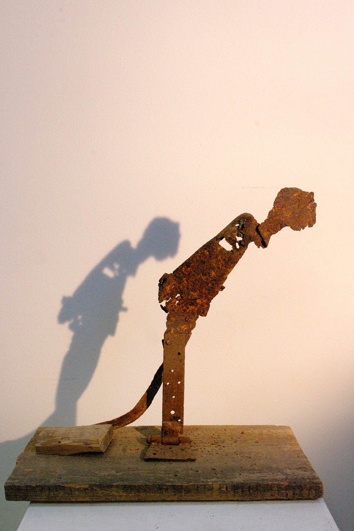 Antonio Panzuto - sculture Ruggini - Figura danzante 8 Il Pensatore - Rusty sculpture Dancing figure The Thinker